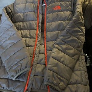 North face jacket for boys size large